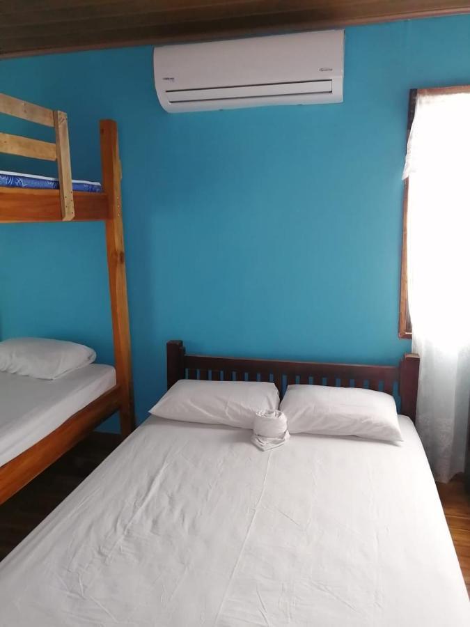 Hostel Marisol Sámara Esterno foto